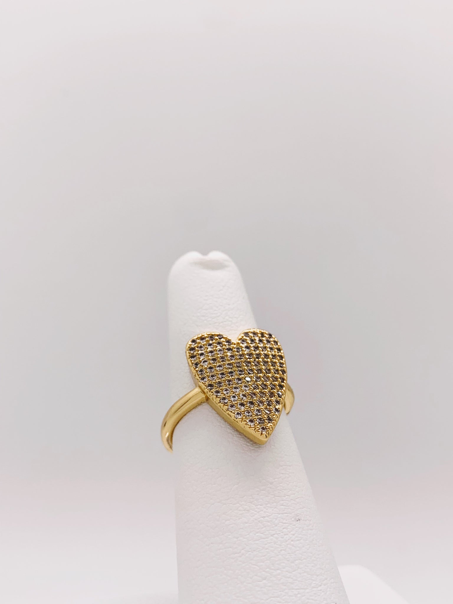 Anillo de Corazón Brillante