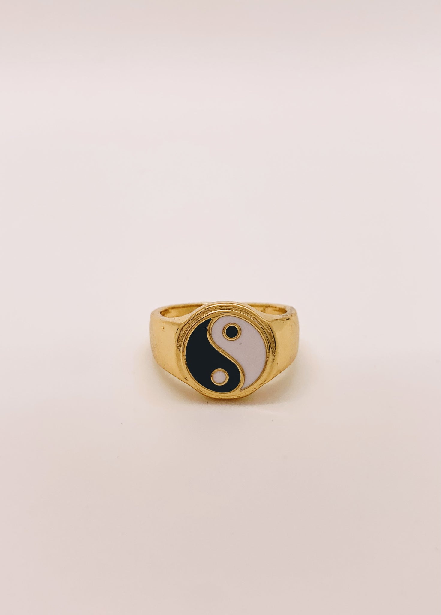 Anillo Ying-Yang