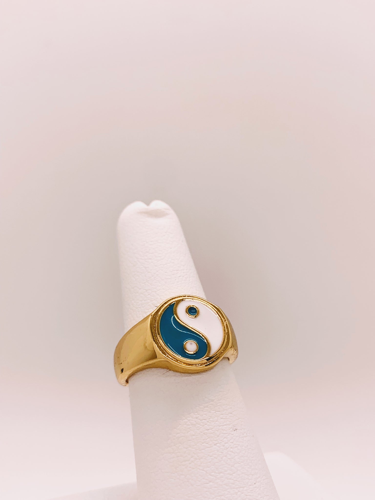 Anillo Ying-Yang